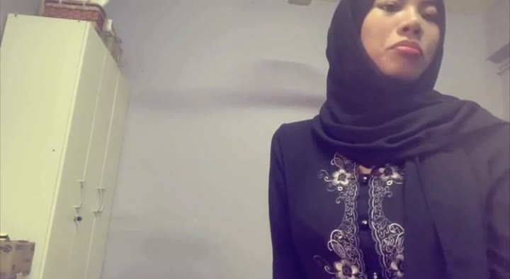 105-Hijab kebaya Hitam 1