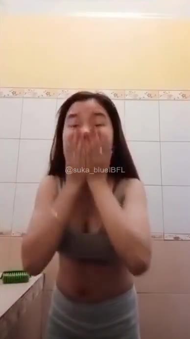 Miss Sonia Bocah ABG Montok yang Gedein Kontol! Dijilat & Dientot Sampai Ngocok!